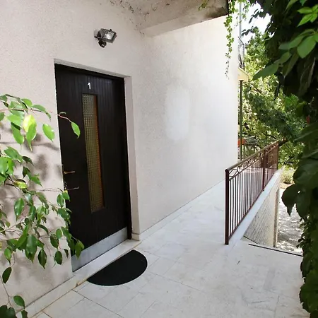 With A Parking Space Okrug Gornji, Ciovo - 12077